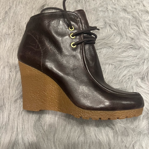 Micheal Kors rory boots - Picture 8 of 12